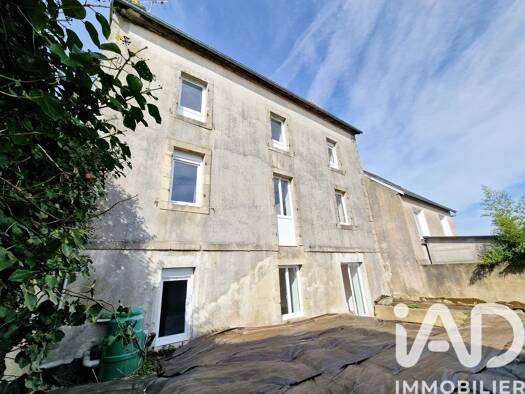 Immeuble à vendre 179 000 € 138,5 m² Ouest Carhaix-Plouguer 29270