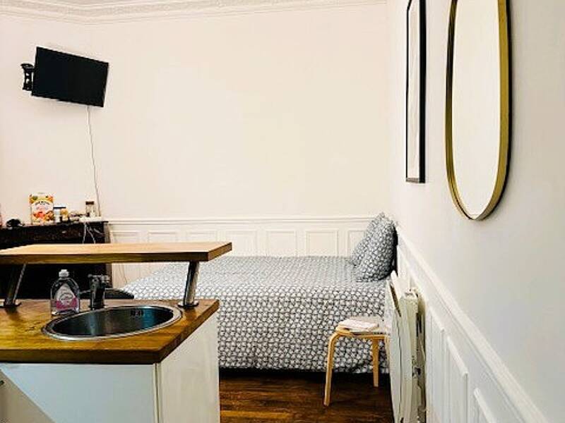 Maison à louer, 18m², PARIS 18E