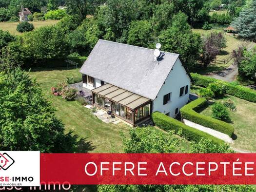 Maison de plain-pied à vendre 243 800 € 4 pièces 3 chambres 84 m² 2 500 m² de terrain Repentigny 14340