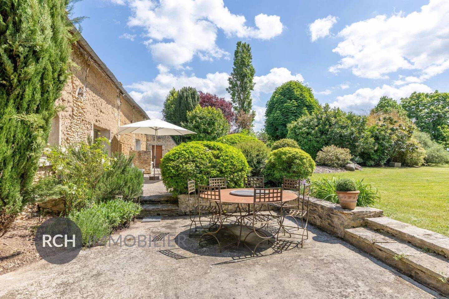 Maison à vendre, 308m², HOUDAN