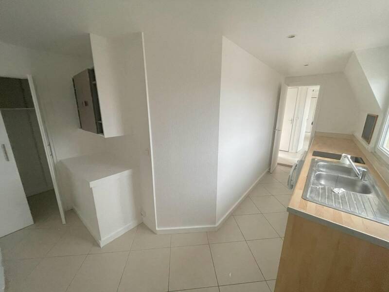 Maison à louer, 27m², PARIS 16E