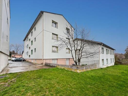 Immeuble à vendre 368 500 € 560 m² Saint-Uze 26240