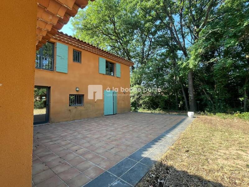 Maison à vendre, 211m², LE THOLONET