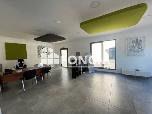 Local commercial à louer 3 560 € 193 m² de surface de vente Montarnaud 34570