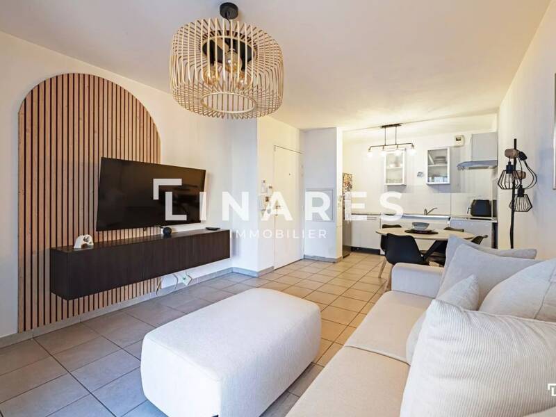 Maison à louer, 40m², MARSEILLE 3E