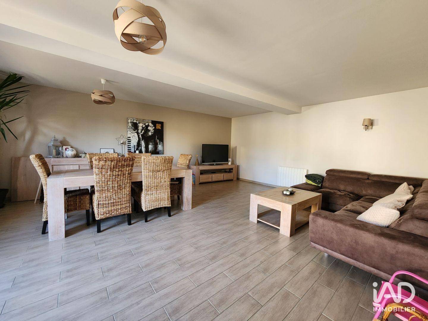 Maison à vendre, 160m², TREMBLAY LES VILLAGES