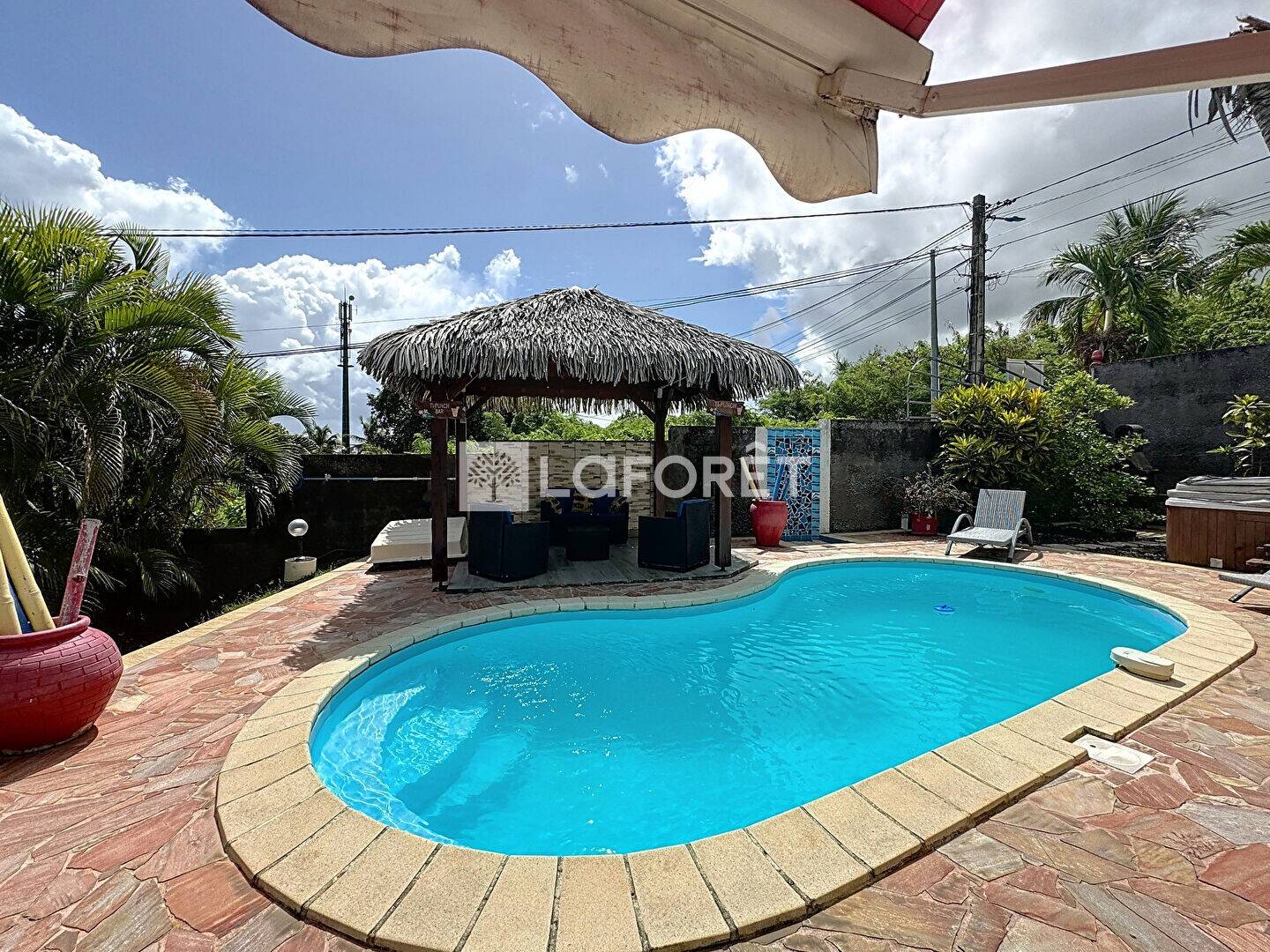 Maison à vendre, 272m², LE MOULE