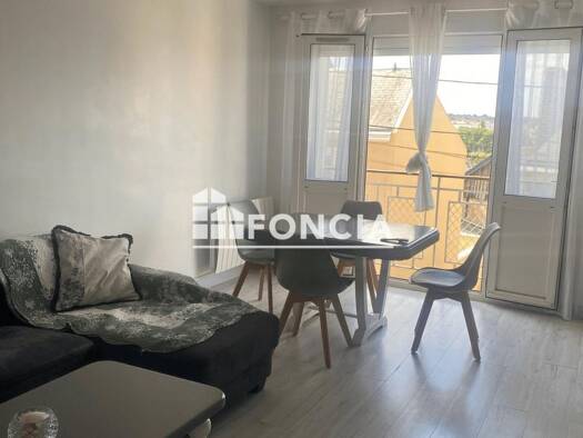 Appartement à vendre 151 200 € 3 pièces 3 chambres 55 m² Étage 1/2 Banjan-Fontenelles-Maillets Le Mans 72100
