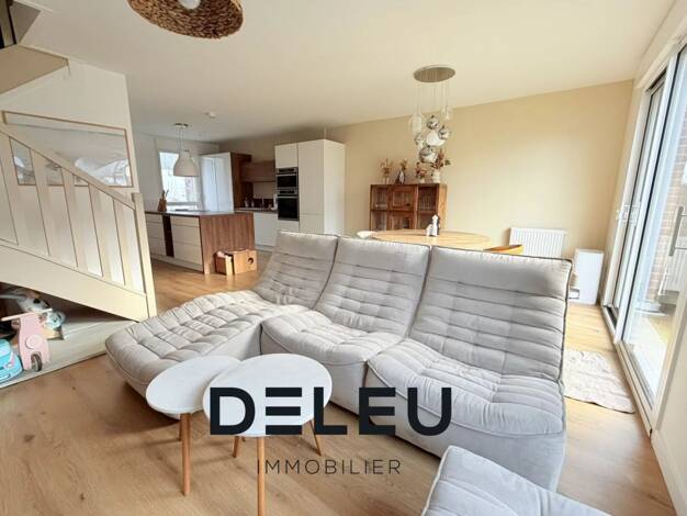 Maison à vendre 330 000 € 4 pièces 3 chambres 82,9 m² 60 m² de terrain Rive Droite Quesnoy-sur-Deûle 59890