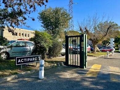Garage/Stationnement à vendre 42 000 € 90 m² La Penne-sur-Huveaune 13821