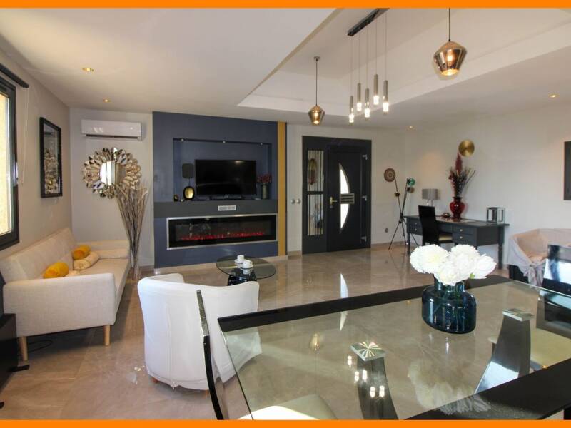 Maison à vendre, 205m², LA BOISSE