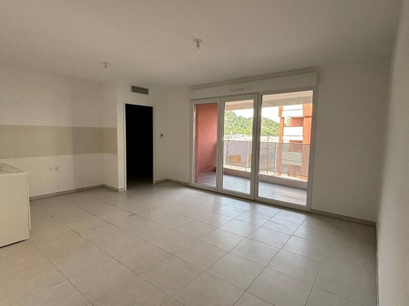 Maison à louer, 47m², MARSEILLE 9E