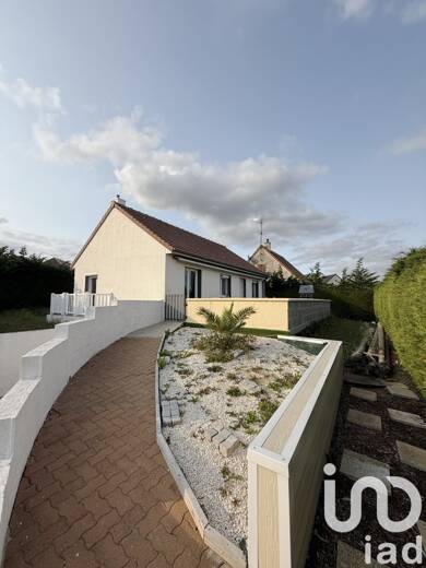 Maison de plain-pied à vendre 200 000 € 3 pièces 2 chambres 61 m² 642 m² de terrain Est Giberville 14730