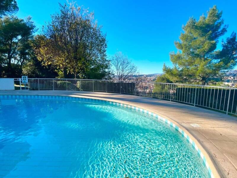 Maison à louer, 21m², NICE