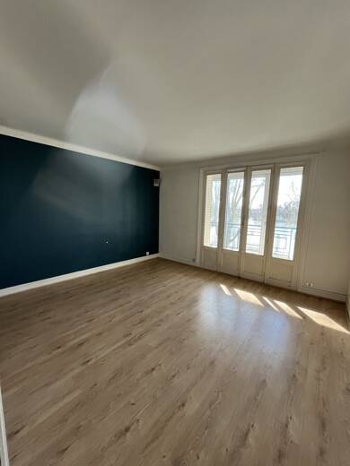 Maison à louer 837 € 3 pièces 2 chambres 64 m² 400 m² de terrain Orleans 45000