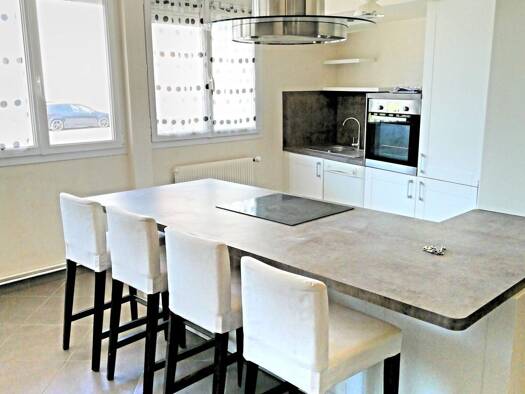 Appartement à louer 695 € 3 pièces 69,76 m² RDC/1 dès le 01/09/2026 Bel Air Dijon 21000
