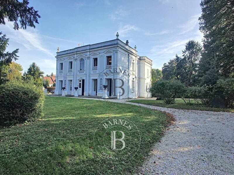 Maison à louer, 288m², LAGNY SUR MARNE