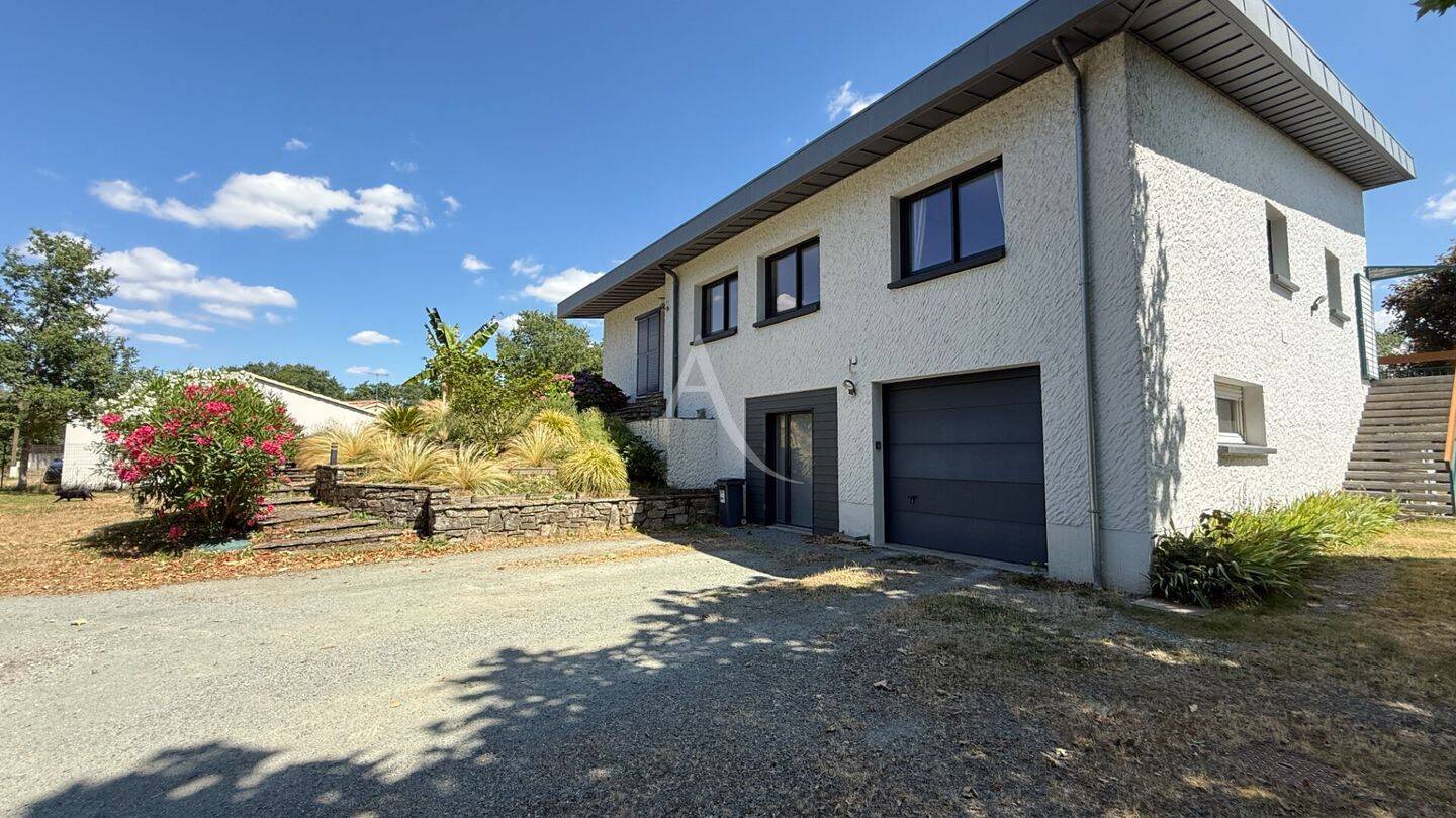 Maison à vendre, 180m², LA ROCHE SUR YON