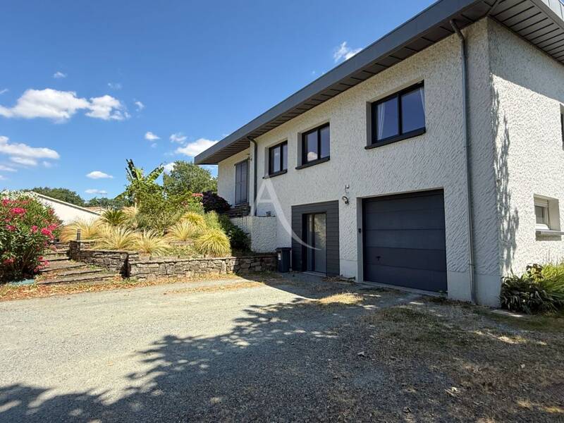 Maison à vendre, 180m², LA ROCHE SUR YON