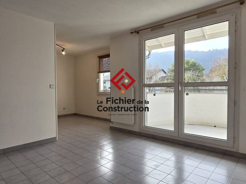 Maison à louer, 51m², GIERES