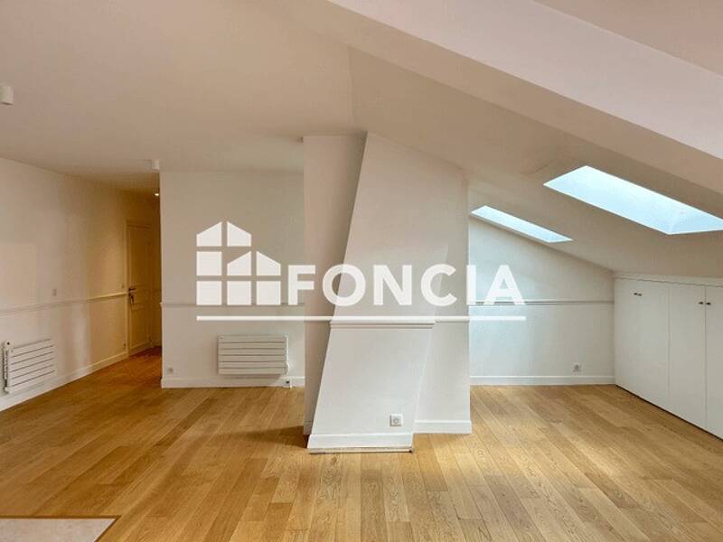 Maison à louer, 75m², PARIS 8E