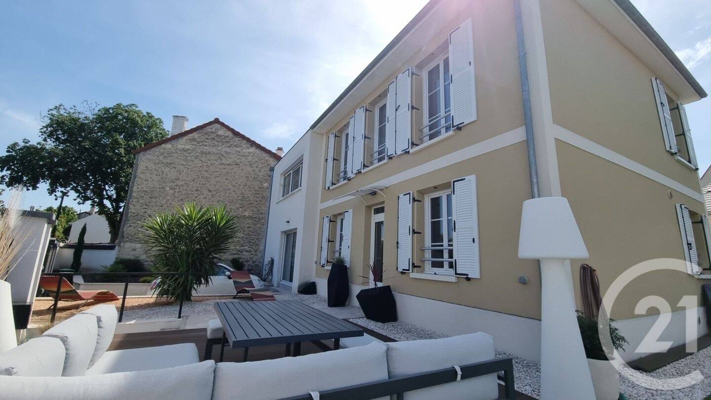Maison à vendre, 151m², LA VARENNE SAINT HILAIRE