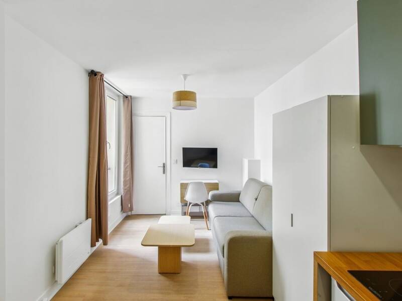 Maison à louer, 16m², PARIS 18E