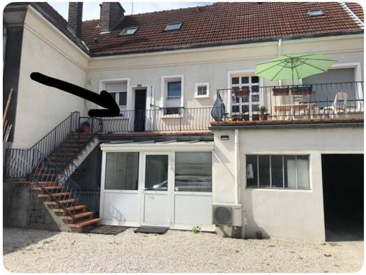 Appartement à louer 830 € 3 pièces 2 chambres 75 m² Troyes 10000