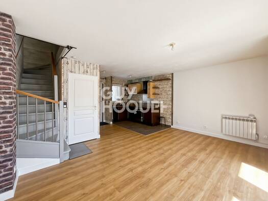 Duplex à vendre 192 000 € 3 pièces 2 chambres 54,23 m² Étage 1/2 Fontenay-Trésigny 77610