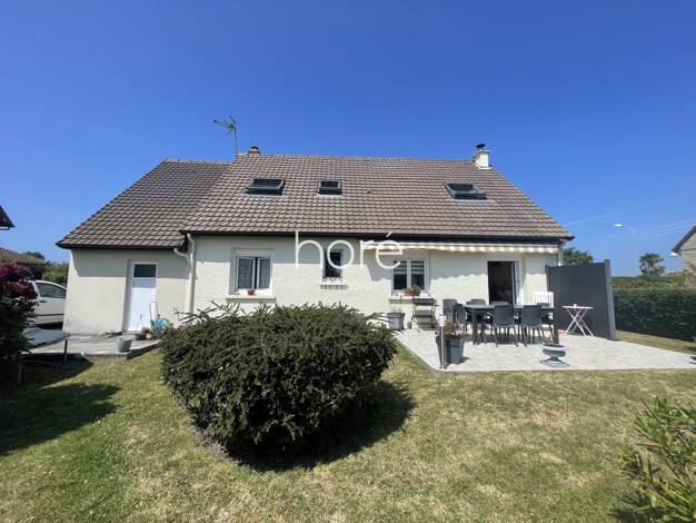 Maison à vendre 326 000 € 5 pièces 3 chambres 120 m² 630 m² de terrain Varaville 14390