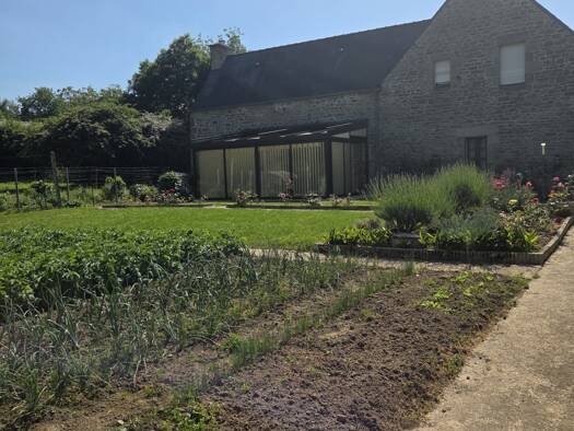 Maison à vendre 229 000 € 7 pièces 4 chambres 169 m² 1 069 m² de terrain Languédias 22980