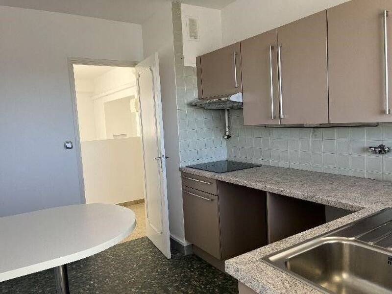 Maison à louer, 58m², MARSEILLE 5E