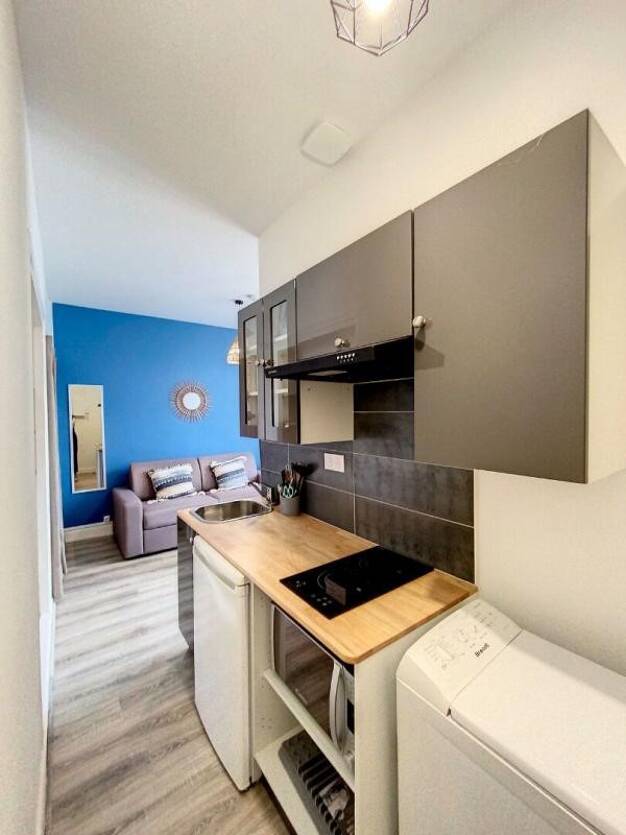 Appartement à louer 410 € 1 pièce 17 m² 2ème étage Les Bains-République Vichy 03200