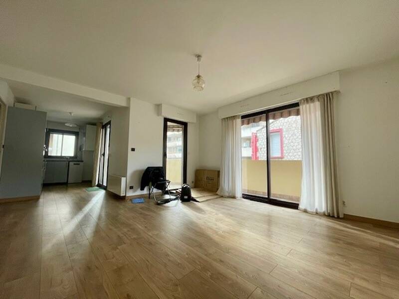 Maison à louer, 65m², MARSEILLE 8E