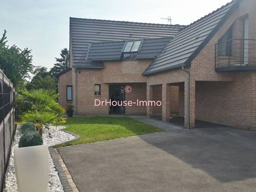 Maison à vendre 408 900 € 8 pièces 5 chambres 172 m² 1 648 m² de terrain Petite-Forêt 59494