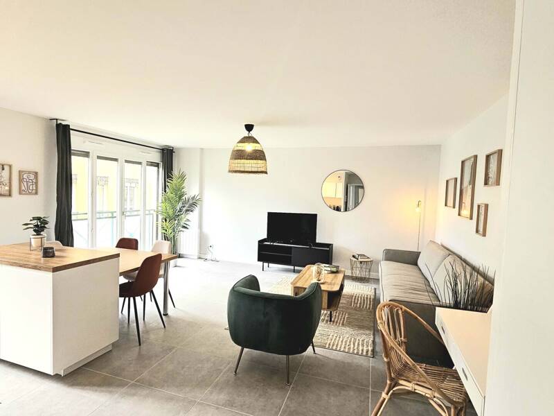Maison à louer, 71m², LYON 1ER
