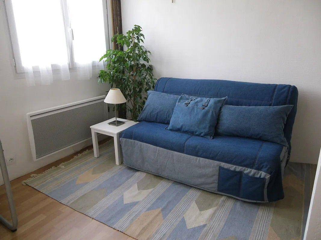 Maison à louer, 28m², SAINT MAUR DES FOSSES