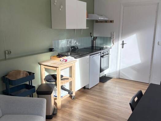 Appartement à louer 620 € 2 pièces 1 chambre 28 m² 1er étage Centre Croix 59170