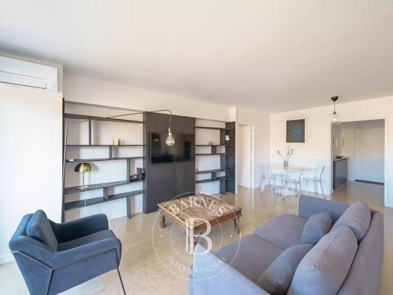 Maison à louer, 91m², MARSEILLE 8E