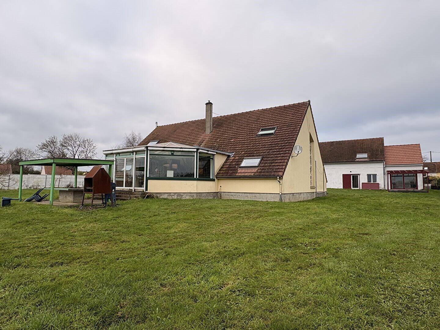 Maison à vendre, 240m², ROISSY EN FRANCE