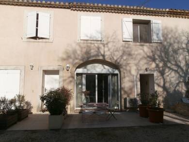 Appartement à louer 760 € 2 pièces 1 chambre 47 m² RDC Exterieurs-Baisses-Sibourg Lancon-Provence 13680