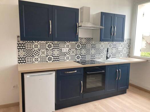 Appartement à louer 621 € 2 pièces 1 chambre 34,3 m² 1er étage Ouest Trélissac 24750