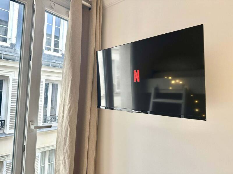 Maison à louer, 0m², PARIS 17E