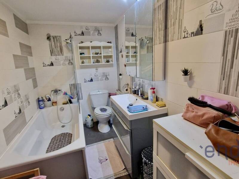 Maison à vendre, 150m², ARC LES GRAY