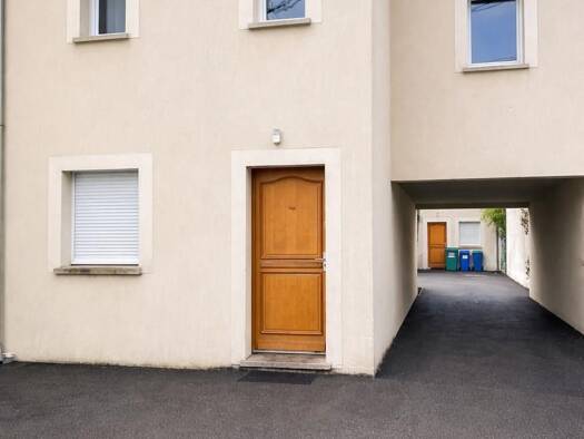 Maison à louer 1 650 € 5 pièces 4 chambres 88,4 m² Rambouillet 78120