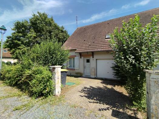 Maison jumelée à vendre 78 000 € 4 pièces 3 chambres 97 m² Saint-Loup 41320