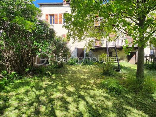 Appartement à vendre 118 000 € 3 pièces 2 chambres 57 m² Étage 1/2 Villars-Colmars 04370