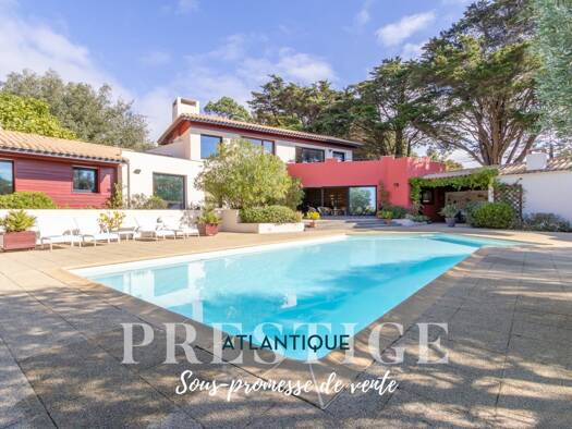 Maison à vendre 2 650 000 € 10 pièces 6 chambres 341 m² 2 474 m² de terrain Birochère-Joselière Pornic 44210