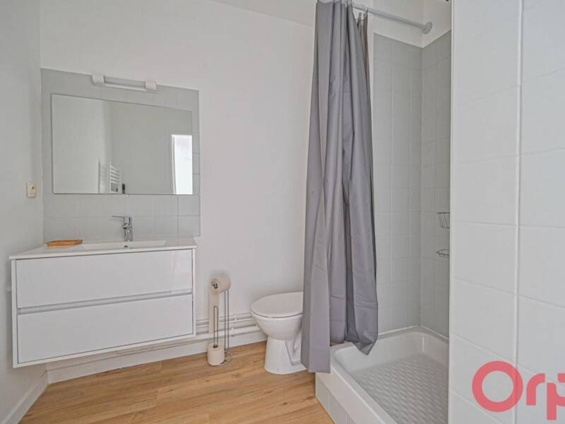 Maison à louer, 19m², PARIS 20E