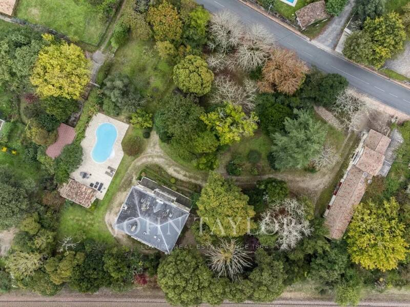 Maison à vendre, 368m², VAYRES